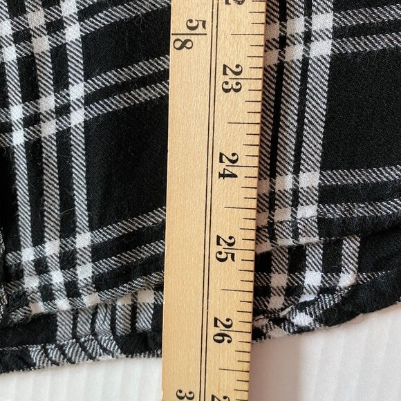 New Direction Black and White Plaid Button-Down Shirt Size L Grunge Western - Picture 7 of 11